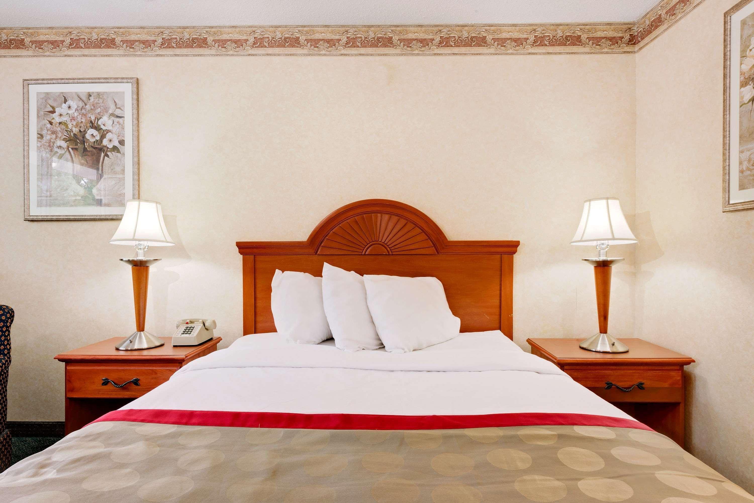 Motel Ramada By Wyndham Cleveland Airport West Fairview Park
