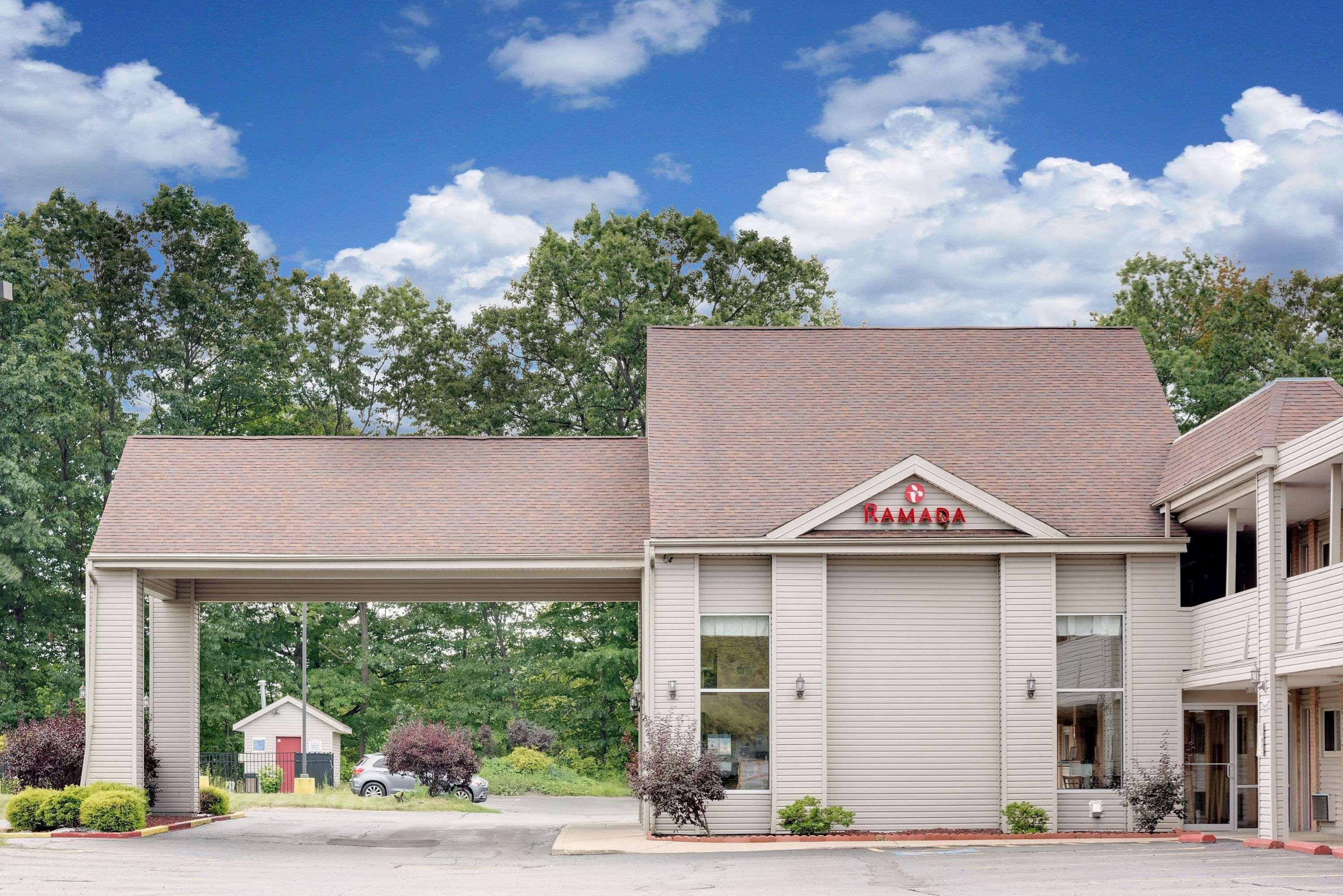 Ramada By Wyndham Cleveland Airport West 2* Fairview Park