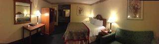 Motel Ramada By Wyndham Cleveland Airport West 2*