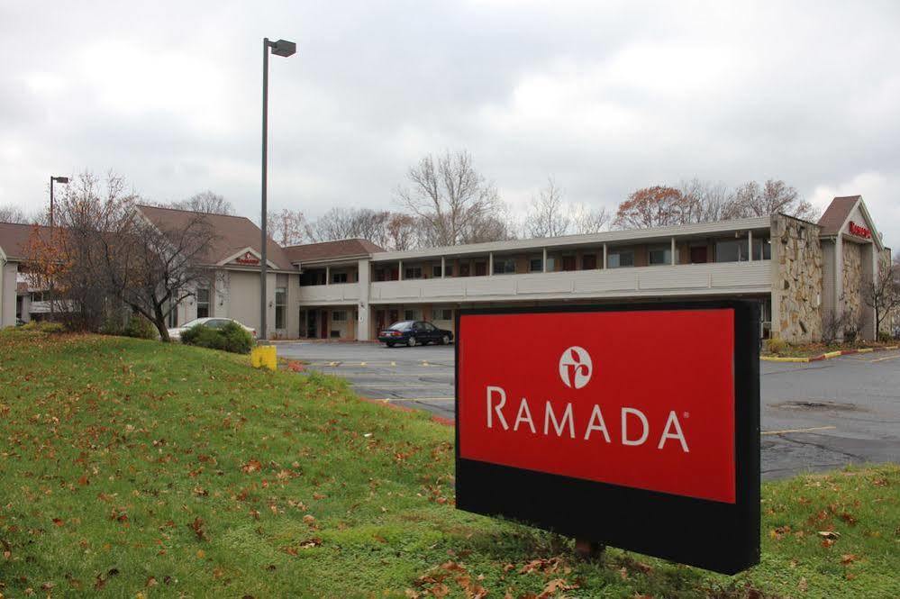 Motel Ramada By Wyndham Cleveland Airport West Fairview Park